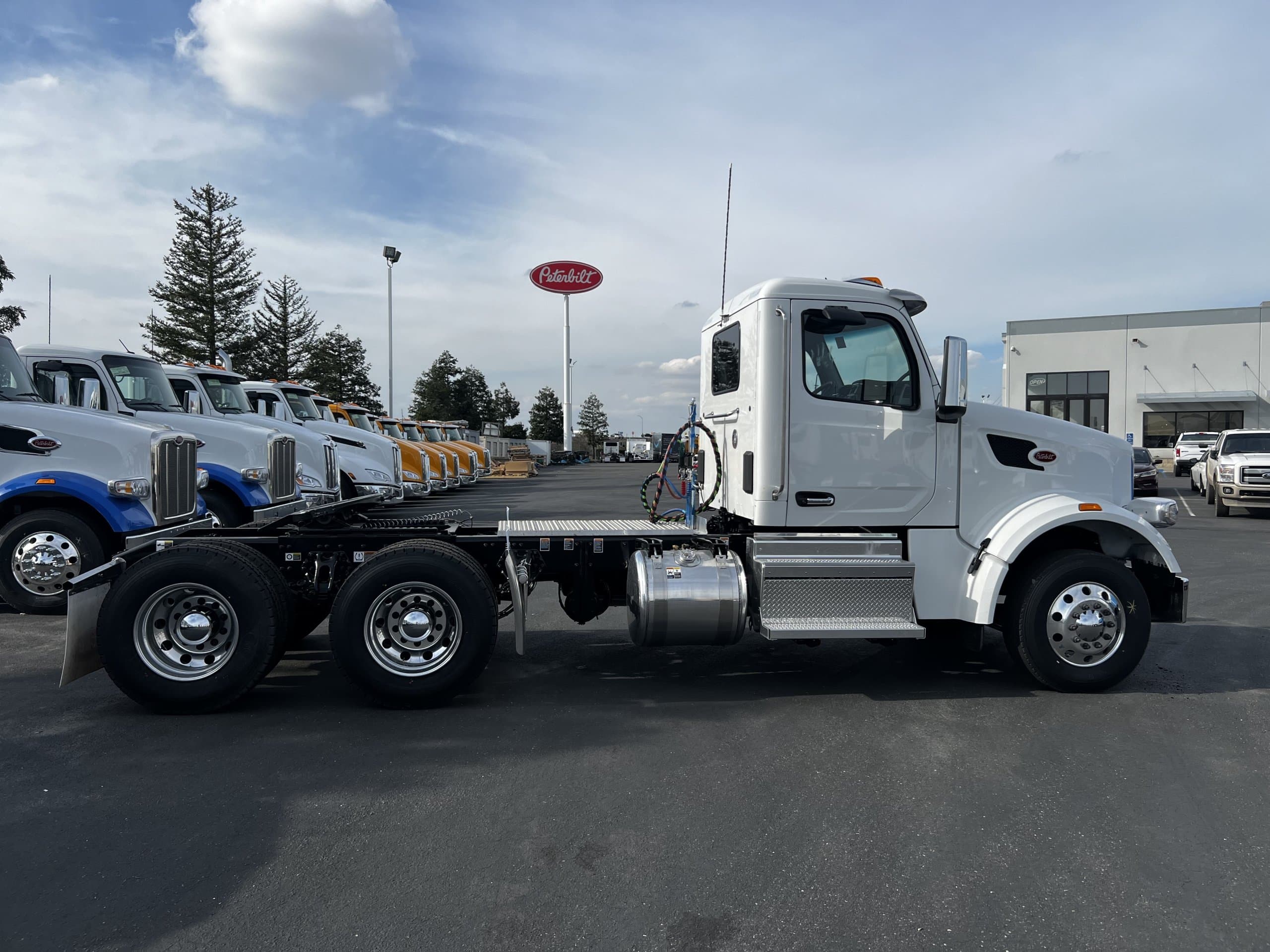 2024 Peterbilt 567 ITC