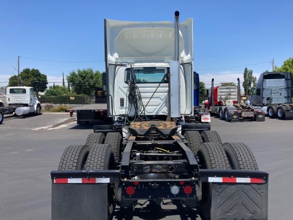 2017 International PROSTAR - Image 7