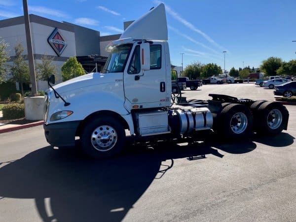 2016 International PROSTAR - Image 3