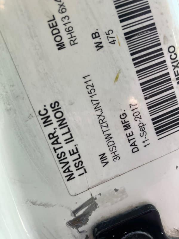 2018 International RH613 - Image 6