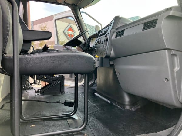 2019 International MV607 - Image 10