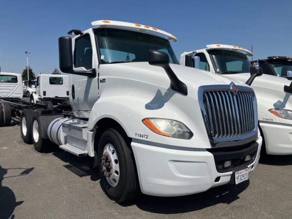 2019 International LT625