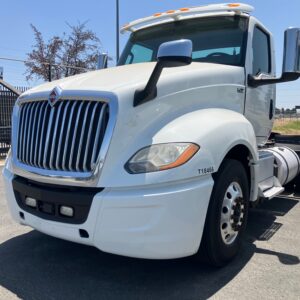 2018 International LT625