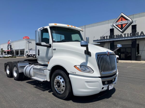 2019 International LT625