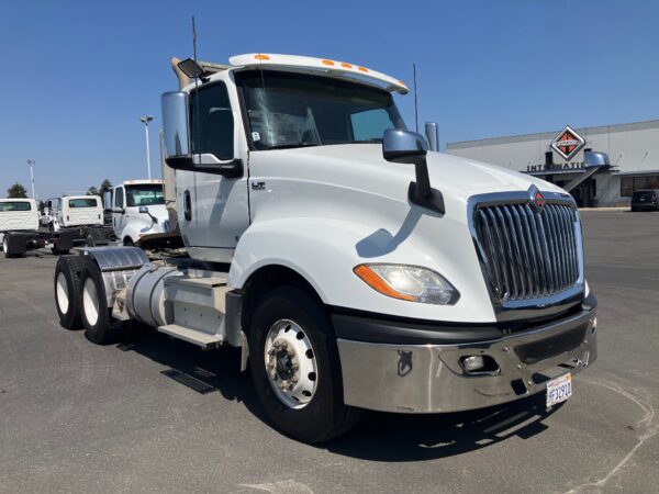 2019 International LT625