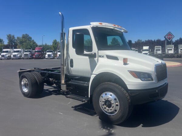 2024 International MV607 - Image 2