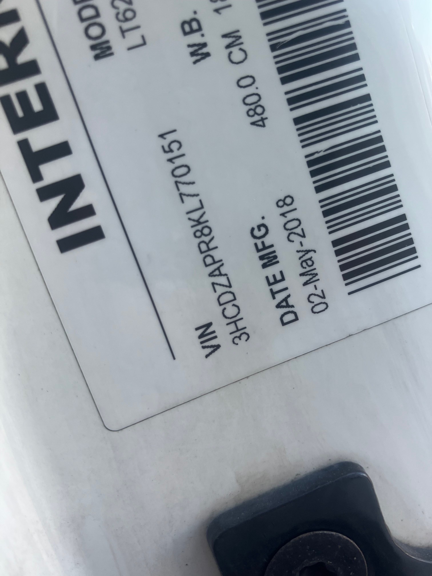 2019 International LT625 - Image 6