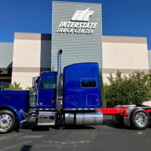 2021 Peterbilt 389