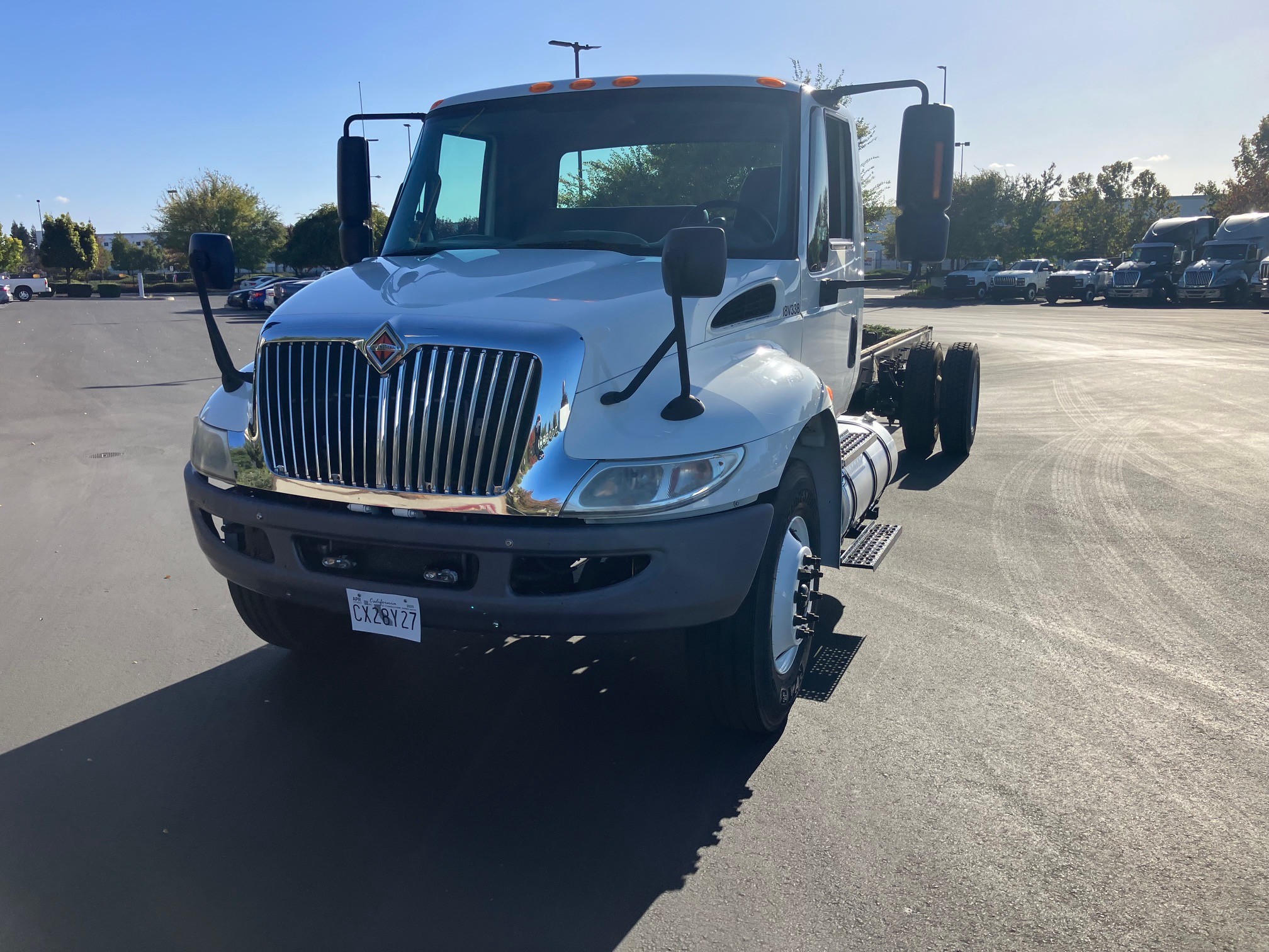 2018 International 4300 - Image 2
